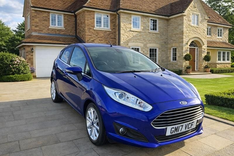 Blue Used 2017 Ford Fiesta Titanium Hatchback | £4,995 (Good price) - Image 1/3