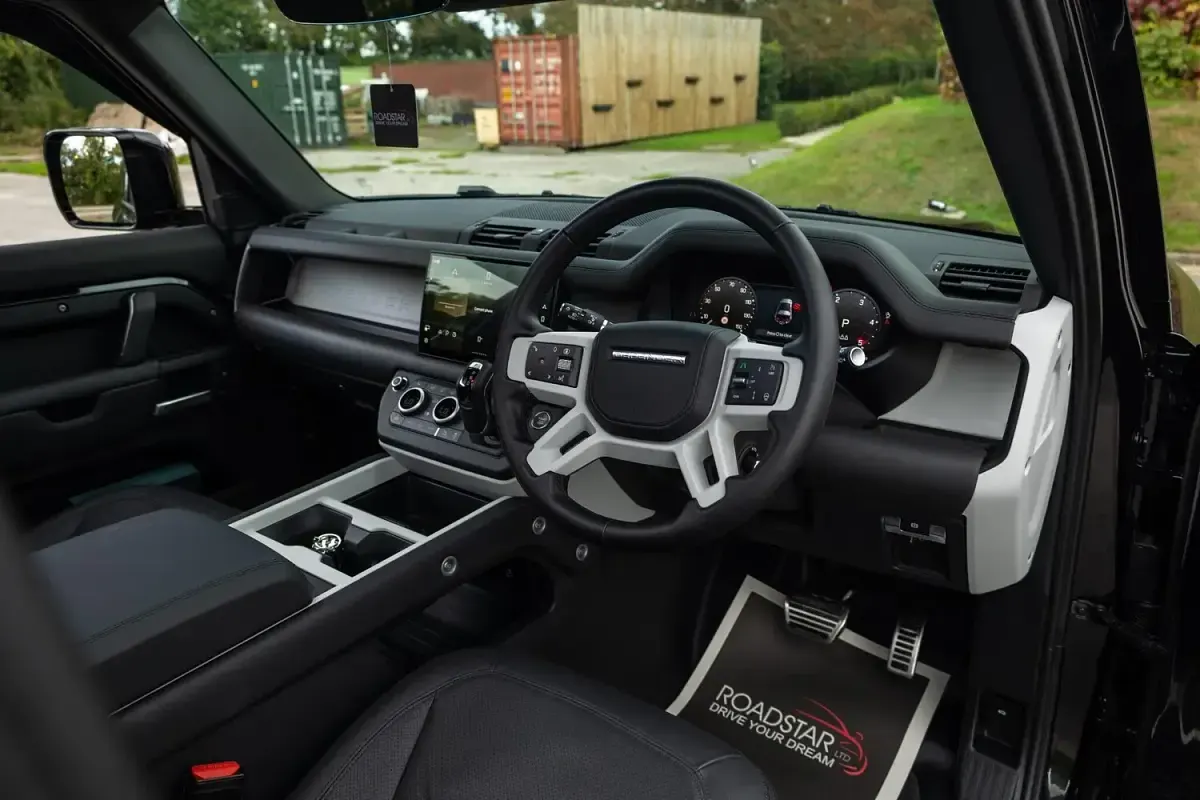 Used Land Rover Defender HSE 2023 Black SUV