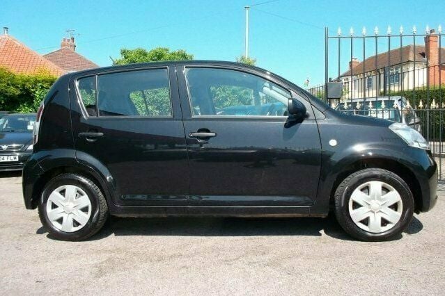 Used Daihatsu Sirion 68 HP (50 kW) 2007 Hatchback