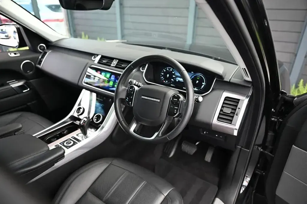 Used Land Rover Range Rover Sport HSE 404 HP (297 kW) 2019 Black SUV