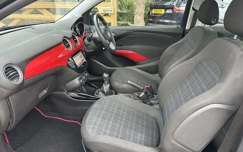 Used Vauxhall Adam Glam 69 HP (50 kW) 2016 Black Hatchback