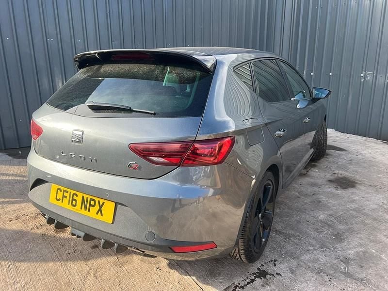 Used Seat Leon FR 184 HP (135 kW) 2016 Grey Hatchback