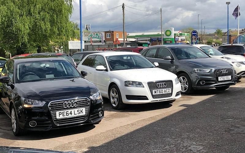 Used 2020 Toyota Yaris Hatchback | £8,795 (Super price) - Image 1/3