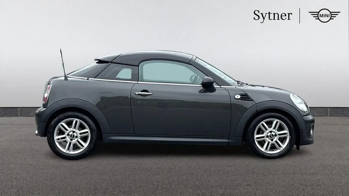 Used Mini Cooper 120 HP (88 kW) 2014 Grey Hatchback