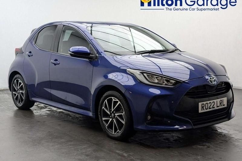 Used Toyota Yaris Hybrid Design 116 HP (85 kW) 2022