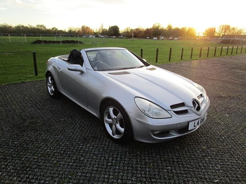 Silver Used 2005 Mercedes SLK200 Cabriolet | £3,995 (Fair price) - Image 1/4