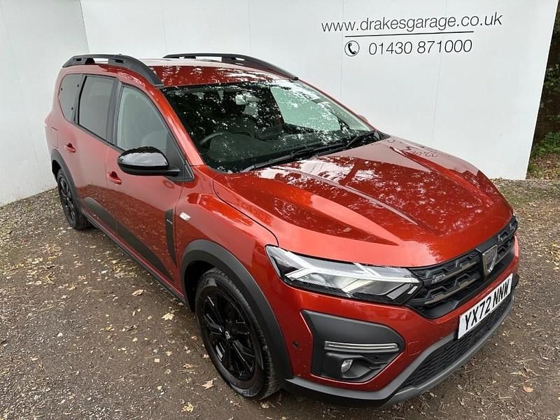 Brown Used 2022 Dacia Jogger Extreme MPV | £13,490 (Fair price) - Image 1/4