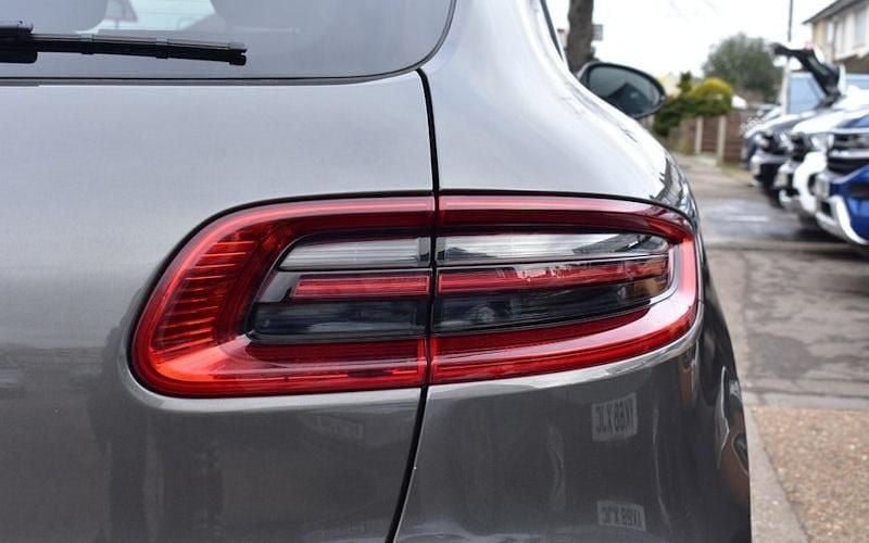 Used Porsche Macan S 258 HP (189 kW) 2017 SUV