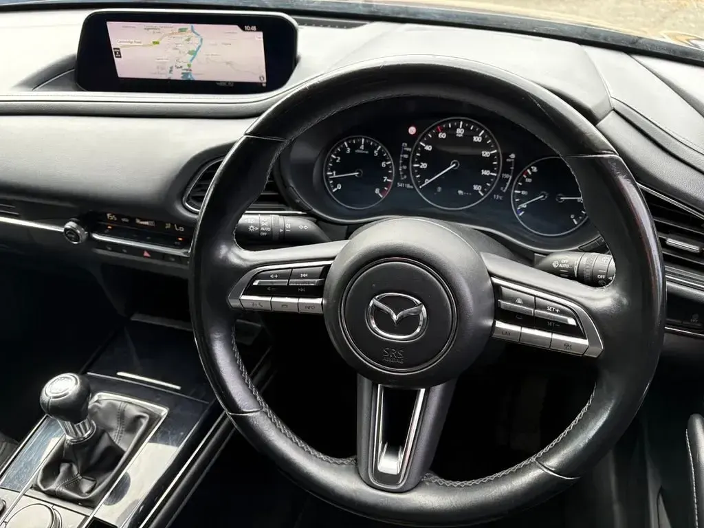 Używany Mazda CX-30 Inclusive 122 KM (89 kW) 2021 Niebieski SUV