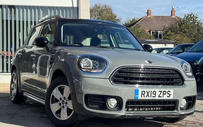 Grey Used 2019 Mini Cooper Countryman Classic SUV | £13,995 (Good price) - Image 1/4