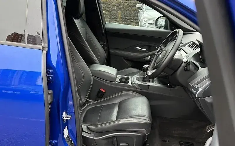 Used Jaguar E-Pace R-Dynamic 150 HP (110 kW) 2019 Blue SUV