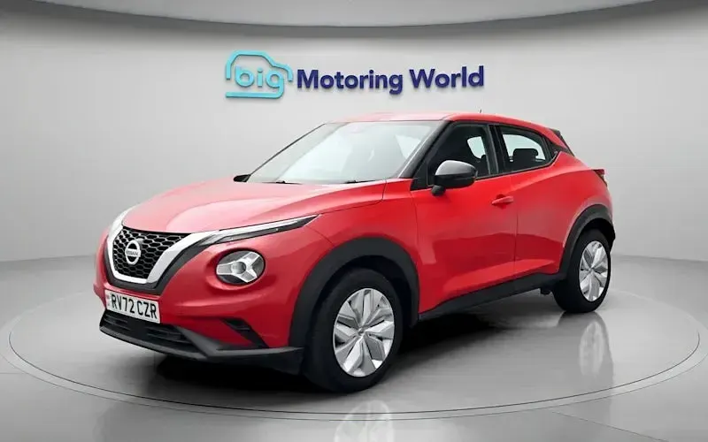 Used Nissan Juke Acenta 114 HP (83 kW) 2022 Red SUV