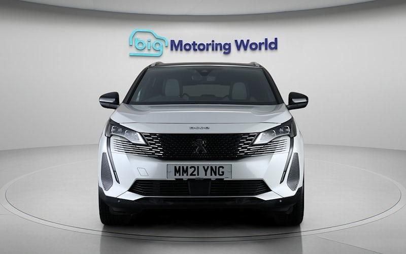 Used Peugeot 3008 Premium 300 HP (220 kW) 2021 White Estate