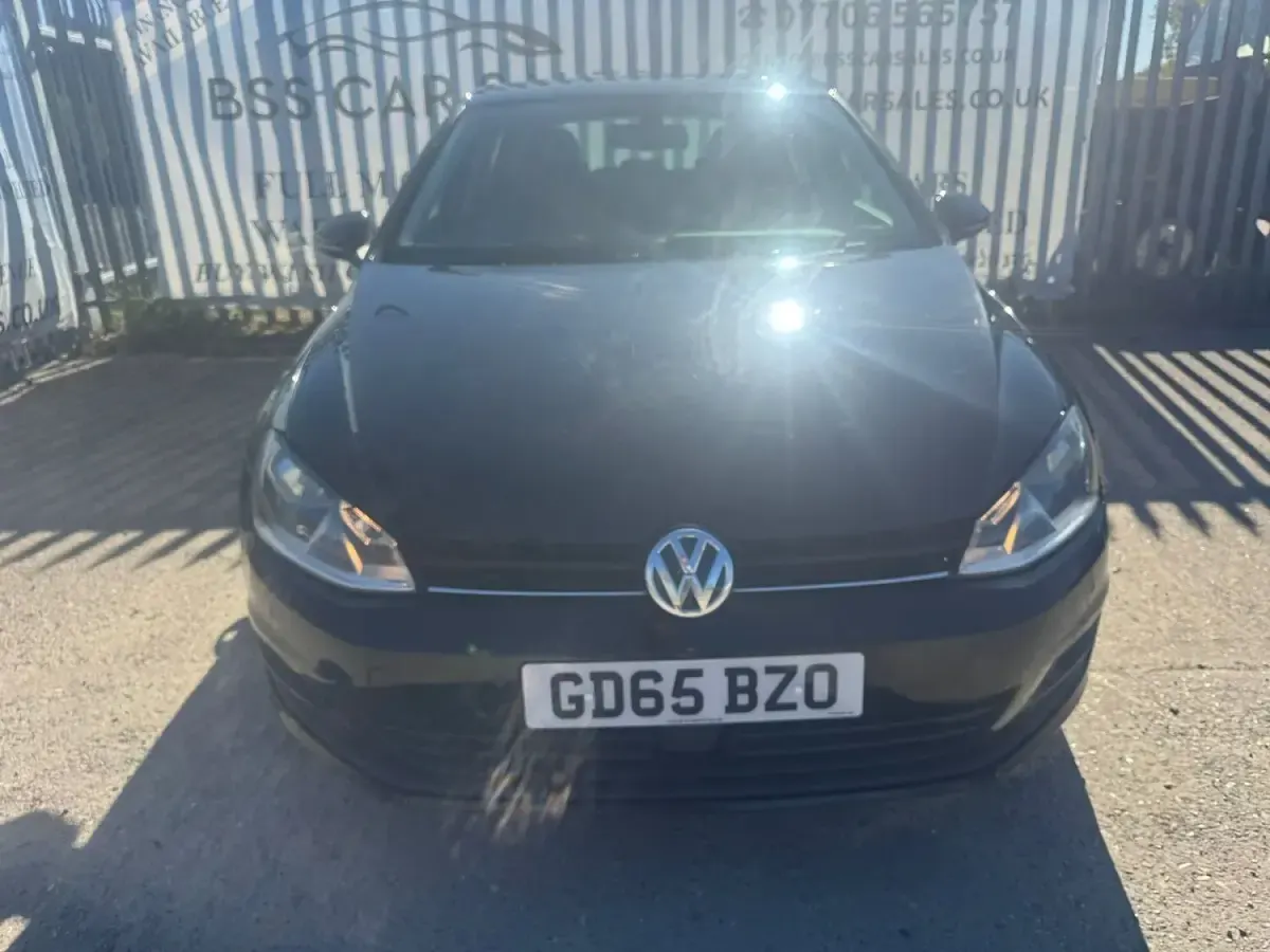 Used VW Golf VII Match 110 HP (80 kW) 2015 Black Hatchback