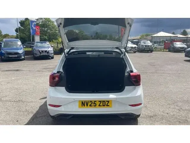 Used VW Polo R-line 95 HP (69 kW) 2025 Red Hatchback