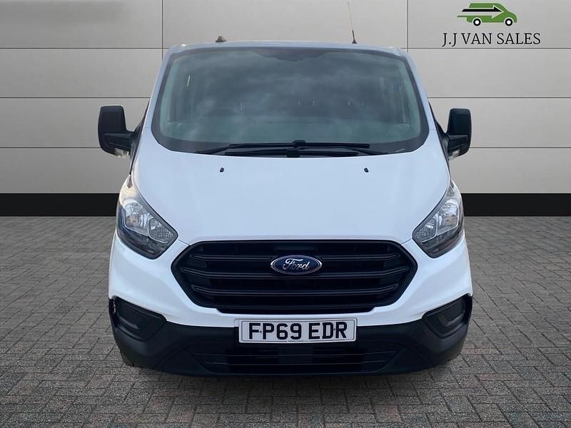 Used Ford Transit Custom 105 HP (77 kW) 2019 White Van