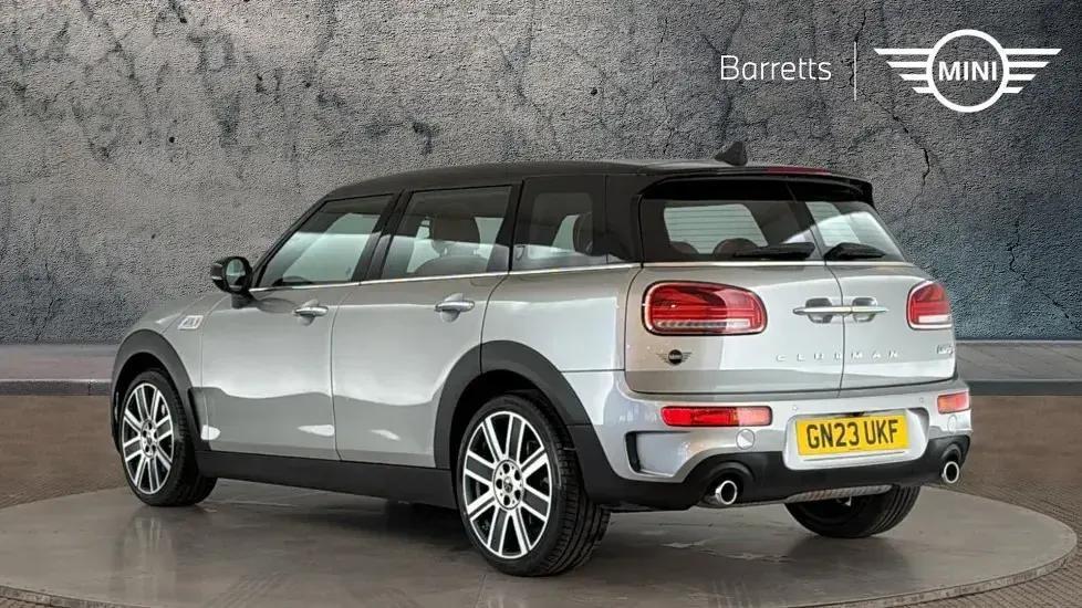 Used Mini Cooper S Clubman Exclusive 176 HP (129 kW) 2023 Silver Estate