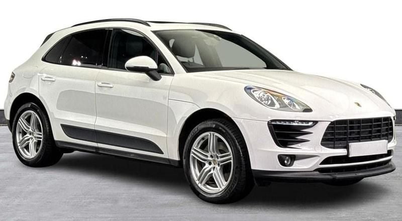 White Used 2018 Porsche Macan SUV | £20,495 (Good price) - Image 1/4