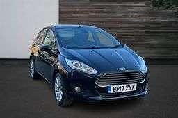Black Used 2017 Ford Fiesta Titanium Hatchback | £5,749 (Good price) - Image 1/4