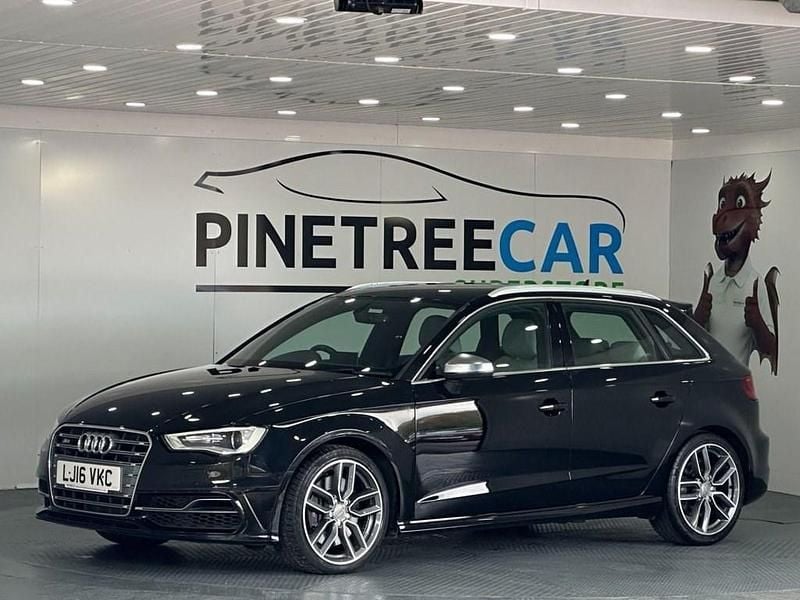 Usado Audi S3 Sportback Business 300 HP (220 kW) 2016 Preto Citadino