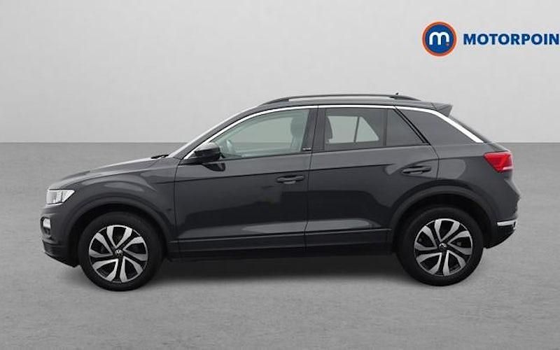 Used VW T-Roc Active 110 HP (80 kW) 2021 Grey SUV