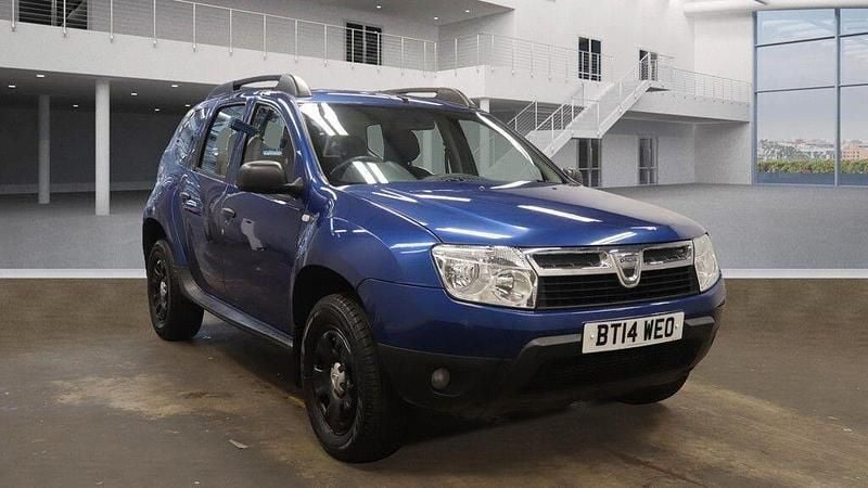 Blue Used 2014 Dacia Duster Ambiance Hatchback | £3,808 (Good price) - Image 1/4