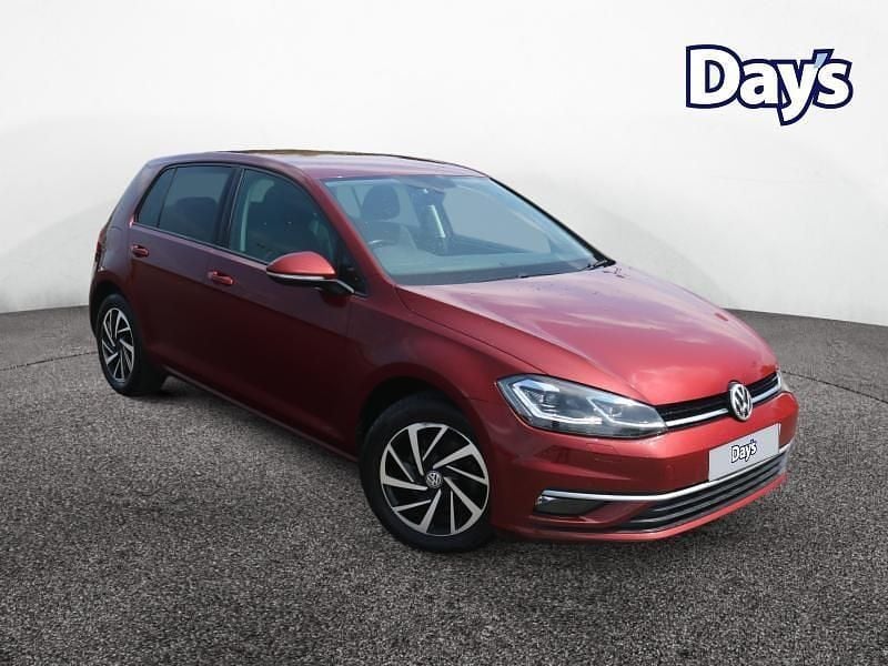 Red Used 2020 VW Golf VII Edition Hatchback | £11,899 (Super price) - Image 1/4
