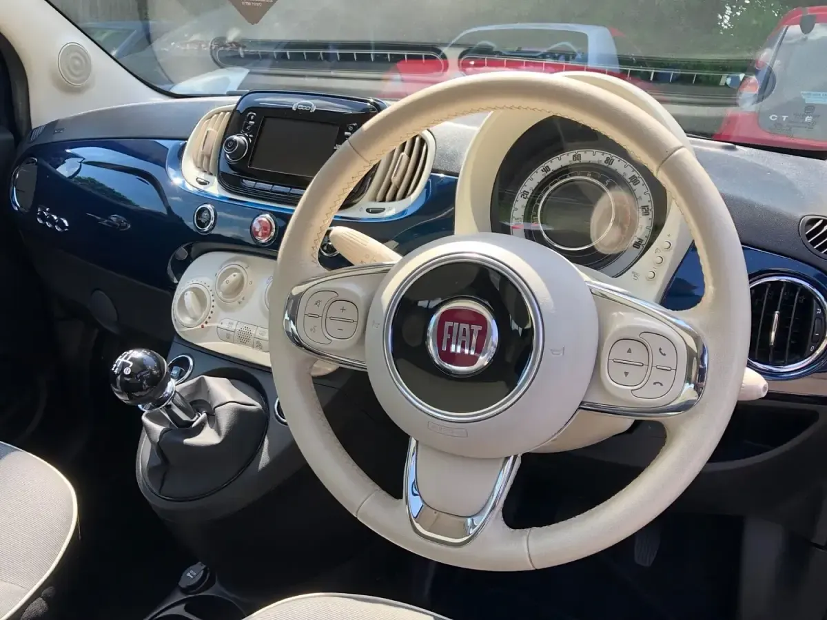 Used Fiat 500 Lounge 69 HP (50 kW) 2018 Blue Hatchback