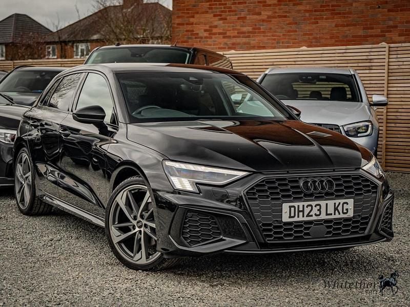 Used Audi A3 Sportback Comfort 2023 Black Hatchback