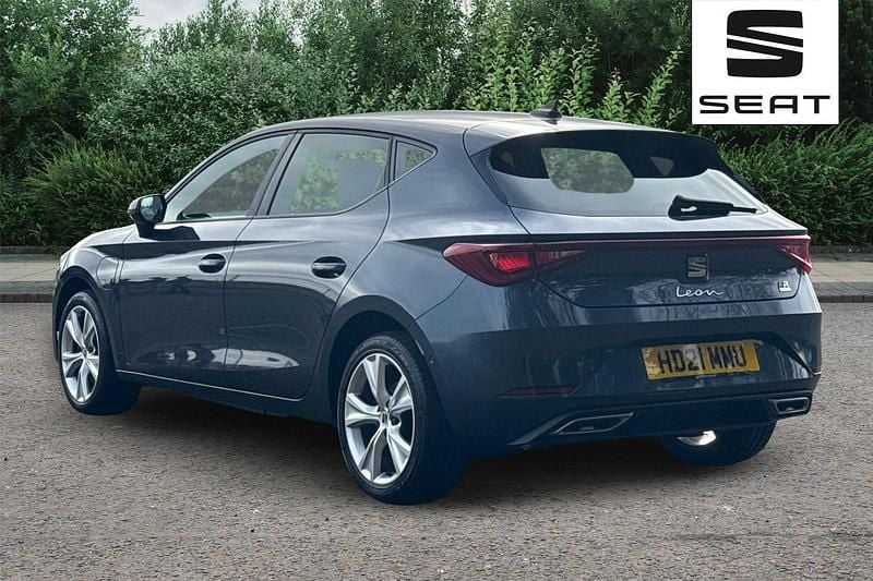 Used Seat Leon FR 204 HP (150 kW) 2021 Grey