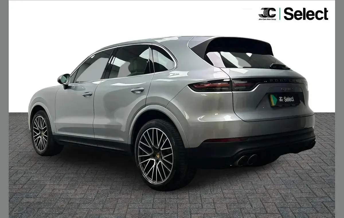 Used Porsche Cayenne S 434 HP (319 kW) 2021 Silver SUV