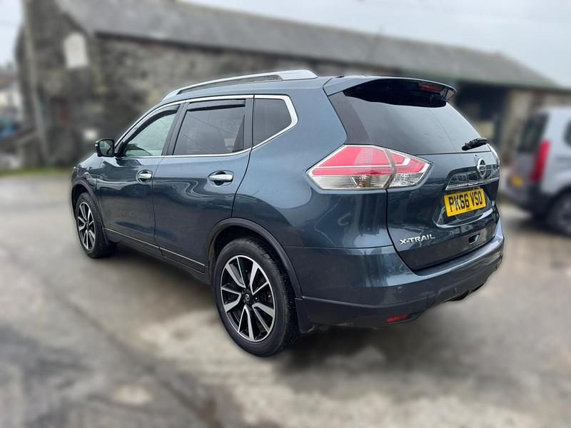 Used Nissan X-Trail Tekna 130 HP (95 kW) 2016 Blue SUV