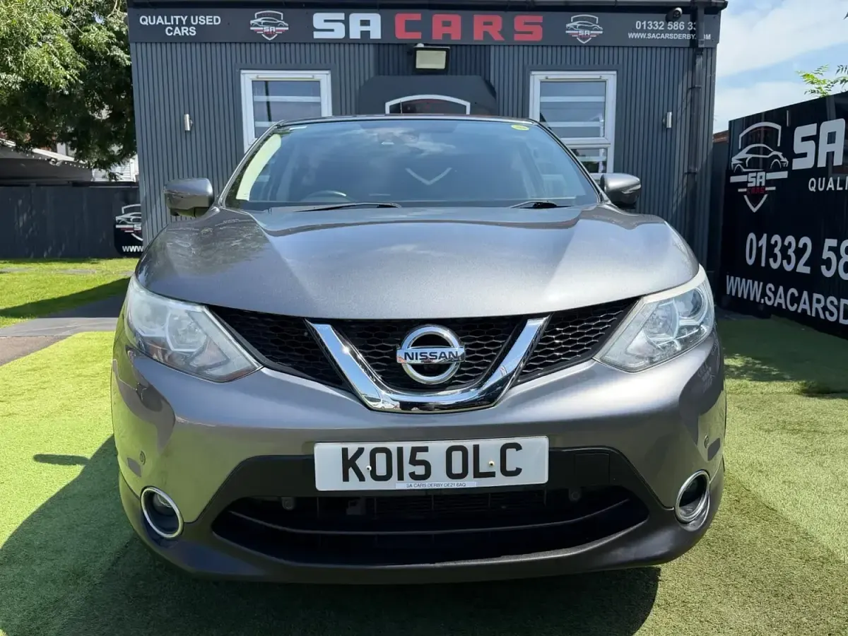 Used Nissan Qashqai N-TEC 115 HP (84 kW) 2015 Grey SUV