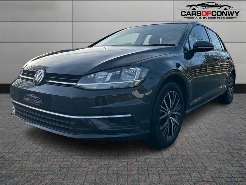 Used VW Golf VII SE 125 HP (91 kW) 2018 Grey Hatchback