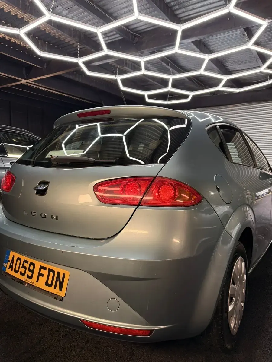 Used Seat Leon 2009 Blue Hatchback