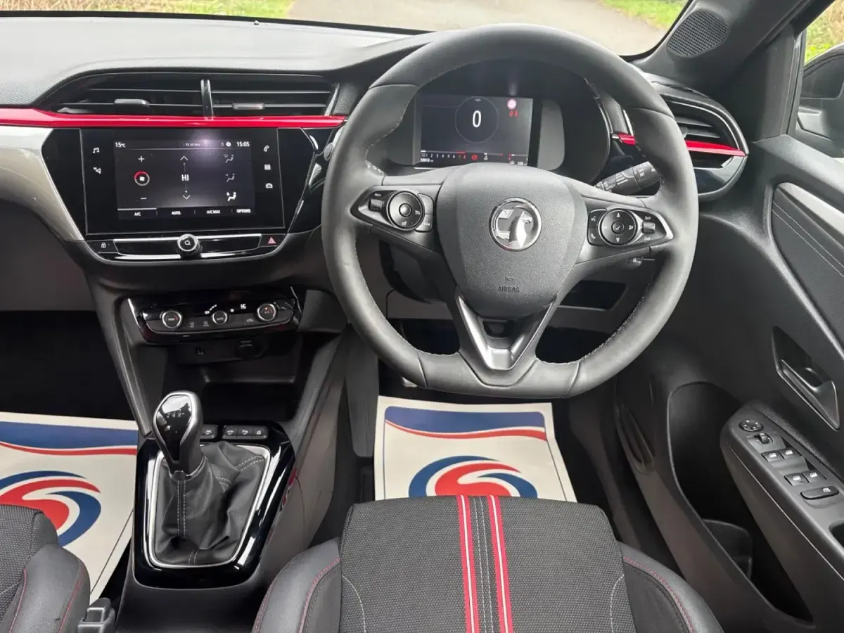 Second-hand Vauxhall Corsa GS Line 2022 Negru Hatchback