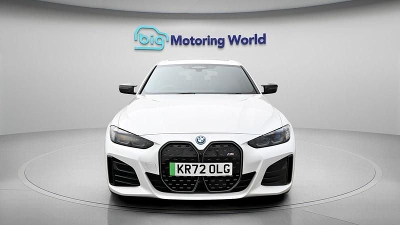 Used BMW i4 M Sport 400 kW (544 HP) 2022 White Sedan