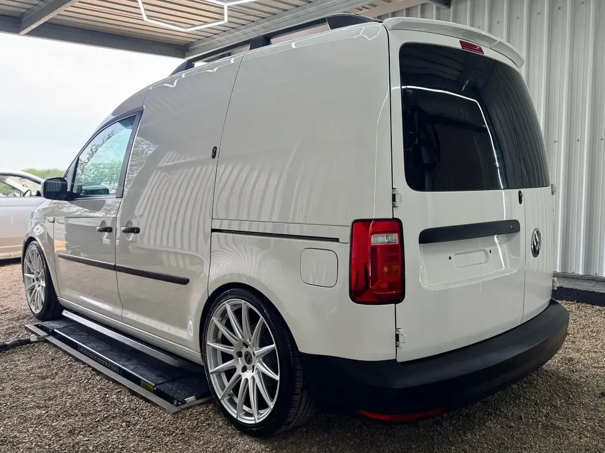 Used VW Caddy Startline 102 HP (75 kW) 2019 White MPV