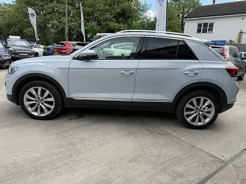 Used VW T-Roc SEL 150 HP (110 kW) 2021 Silver SUV