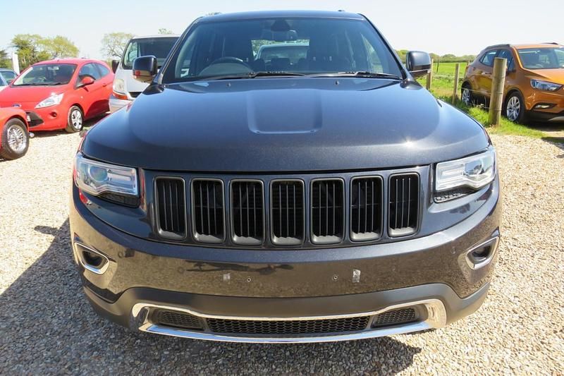 Usado Jeep Grand Cherokee Limited 243 CV (178 kW) 2013 Gris SUV