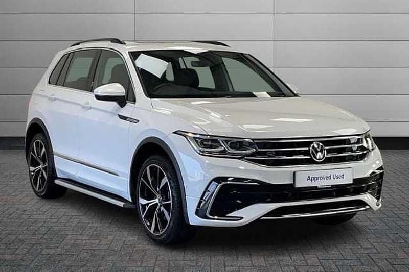 Used VW Tiguan R-line 245 HP (180 kW) 2021 Pure white SUV