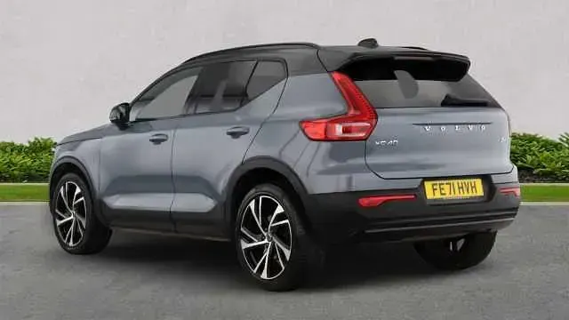 Second-hand Volvo XC40 R-Design Pro 197 CP (144 kW) 2022 SUV