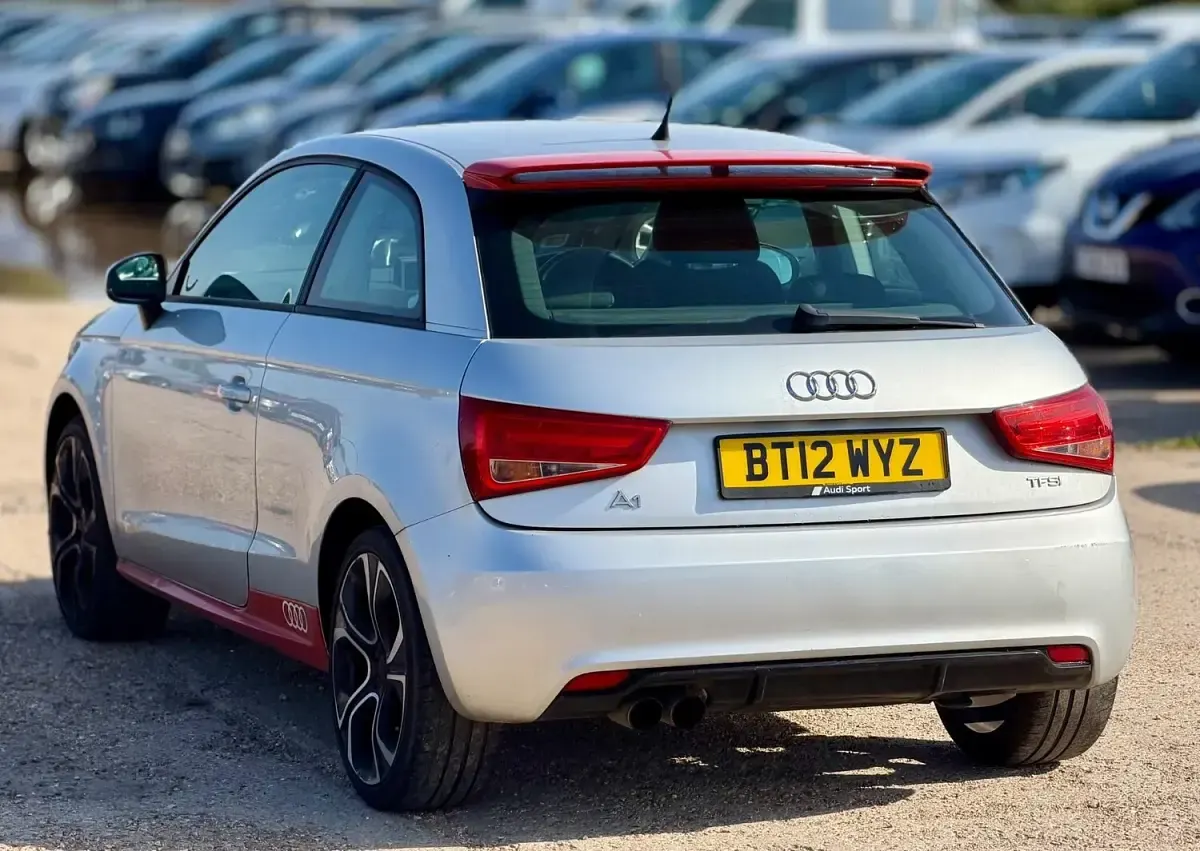 Used Audi A1 Competition 122 HP (89 kW) 2012 Silver Hatchback