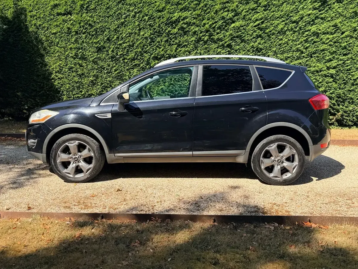 Used Ford Kuga Titanium 136 HP (100 kW) 2009 Black SUV