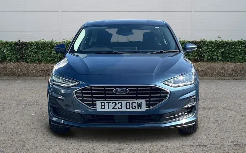Usado Ford Focus Titanium 125 HP (91 kW) 2023 Azul Citadino