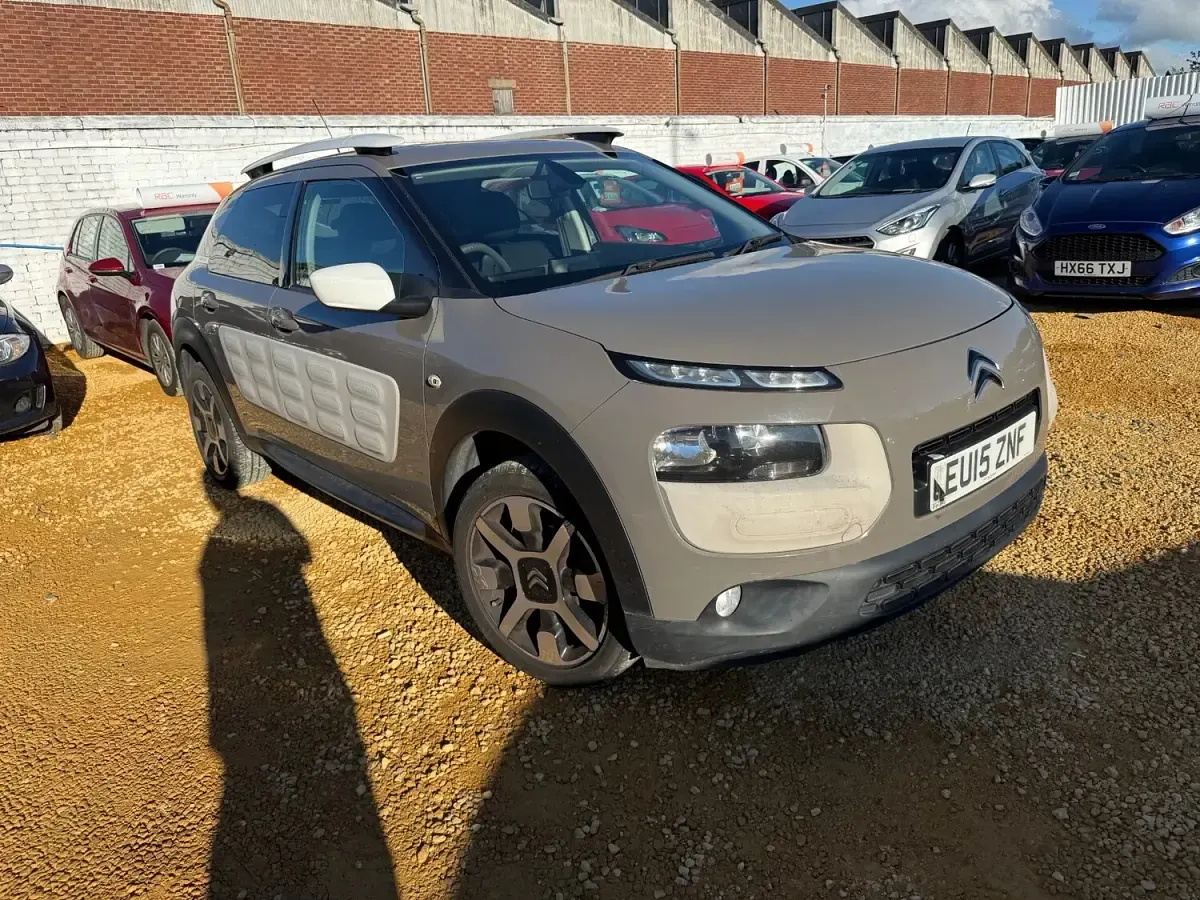 Used Citroën C4 Cactus Flair 82 HP (60 kW) 2015 Grey Hatchback