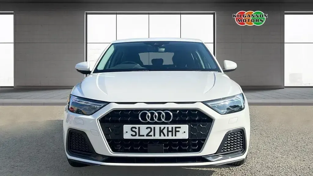 Used Audi A1 Sport 110 HP (80 kW) 2021 White SUV