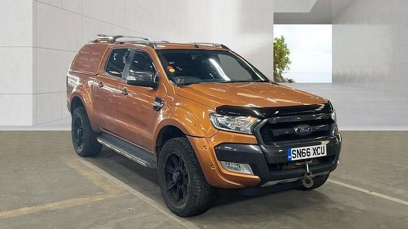 Used Ford Ranger Wildtrack 200 HP (147 kW) 2016 Orange Pickup
