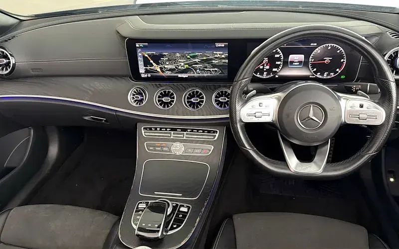 Used Mercedes E220 AMG line 194 HP (142 kW) 2020 Blue Cabriolet