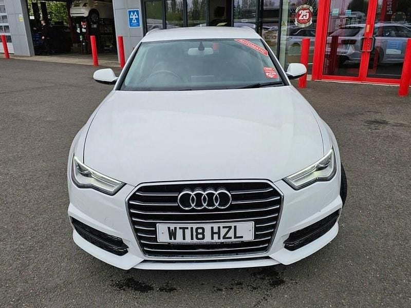 Usado Audi A6 Design 190 HP (139 kW) 2018 Branco Carrinha